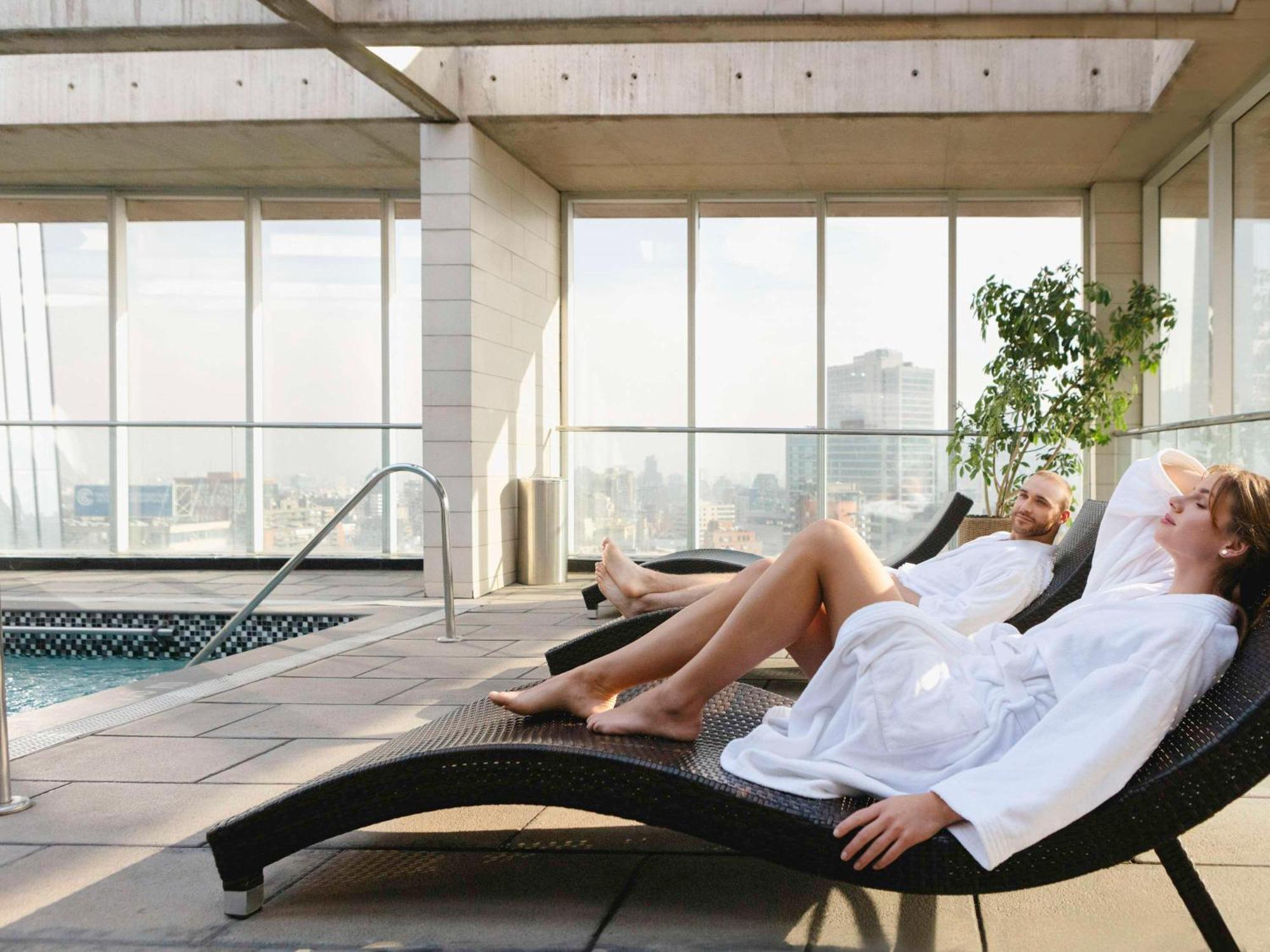 מלון Pullman Santiago El Bosque מראה חיצוני תמונה The Spa at The Westin